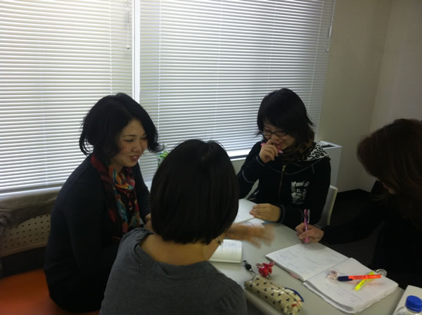 チーム内で意見をまとめます